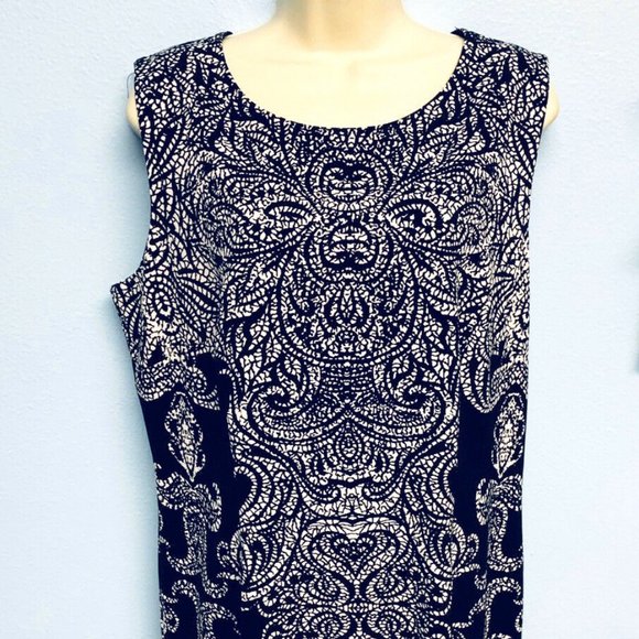 Peter Nygard Dresses & Skirts - Peter Nygard Black and White Dress Size: 14 petite